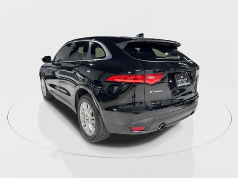 Used 2020 Jaguar F-PACE Prestige image 9