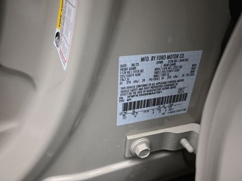 New 2025 Ford Mustang Mach-E Select image 18