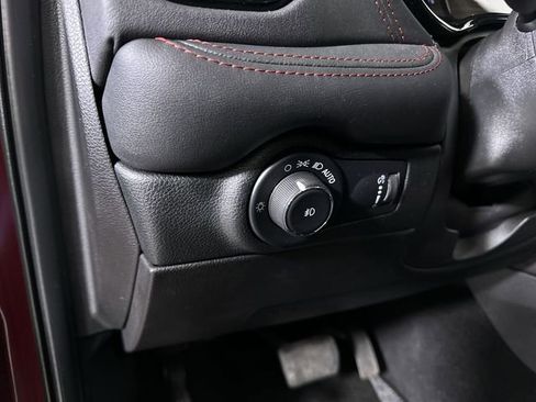 Used 2023 Dodge Durango GT AWD/4WD image 18
