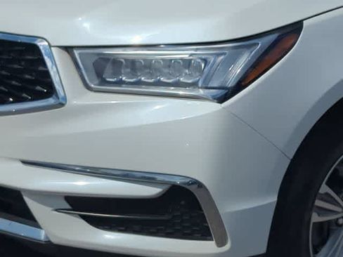 Used 2020 Acura MDX SH-AWD image 11