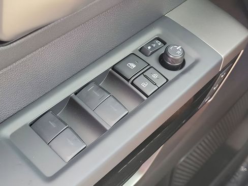 New 2026 Toyota Tundra Limited AWD/4WD image 26