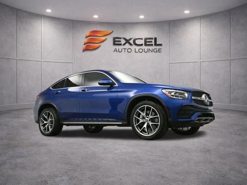 Used 2022 Mercedes-Benz GLC 300 4MATIC Coupe image 47