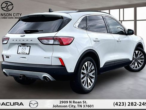 Used 2020 Ford Escape Titanium w/ Titanium Premium Package 2.0 AWD/4WD image 2