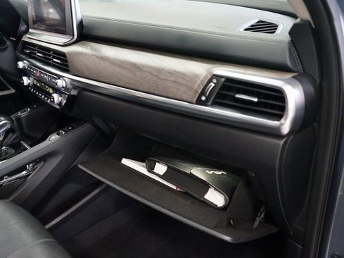 Used 2022 Kia Telluride EX w/ EX Premium Package image 48