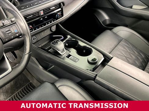 Used 2023 Nissan Rogue Platinum w/ Platinum Premium Package AWD/4WD image 18