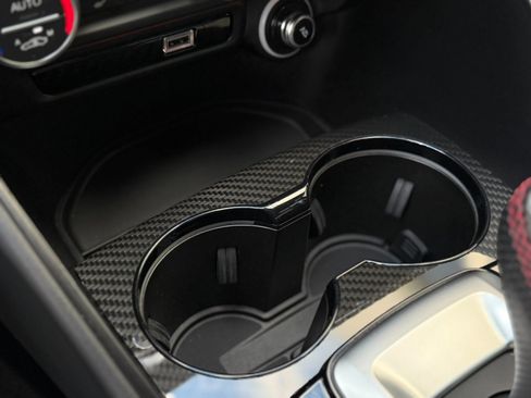 Used 2021 Alfa Romeo Giulia Quadrifoglio image 23