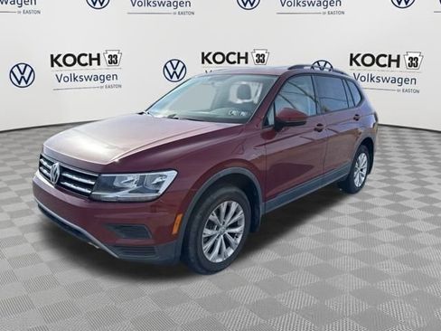 Used 2018 Volkswagen Tiguan S image 3