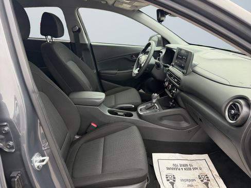 Used 2023 Hyundai Kona SEL image 18