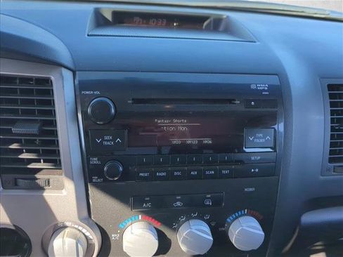 Used 2011 Toyota Tundra 2WD Double Cab image 16