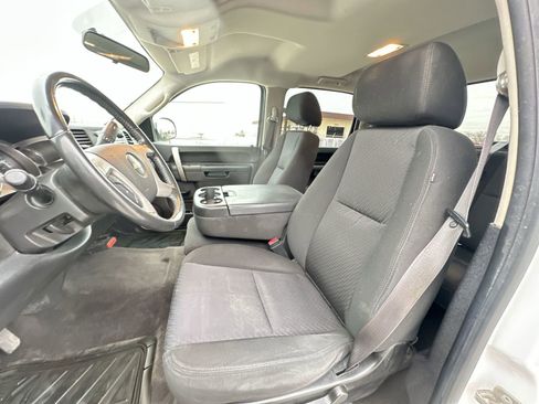 Used 2010 Chevrolet Silverado 1500 LT w/ Power Pack Plus image 16