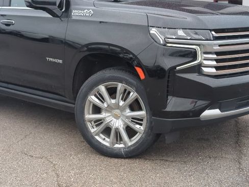 Used 2022 Chevrolet Tahoe High Country AWD/4WD image 2