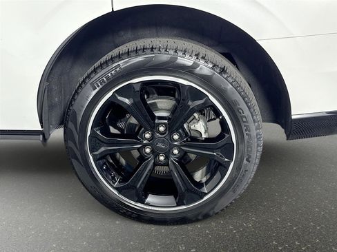Used 2024 Ford Expedition Limited RWD image 34