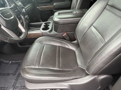 Used 2020 GMC Sierra 2500 Denali w/ Denali Ultimate Package image 11