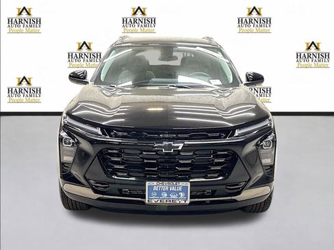 New 2026 Chevrolet Trax ACTIV w/ Sunroof Package image 2