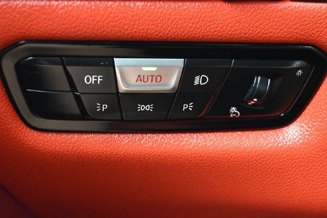 Used 2020 BMW 840i Coupe w/ M Sport Package RWD image 24