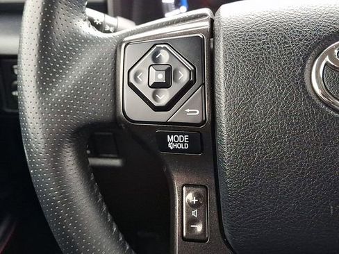 Certified 2019 Toyota 4Runner TRD Off-Road image 20