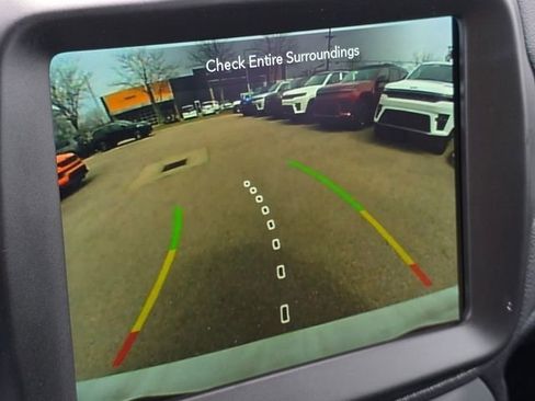 Used 2023 Jeep Renegade Latitude w/ Premium Group image 8