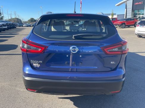 Used 2020 Nissan Rogue Sport SL w/ Premium Package image 4