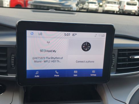 Certified 2024 Ford Explorer XLT w/ Equipment Group 202A image 25