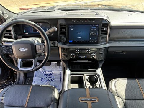 Used 2023 Ford F350 Platinum w/ Tremor Off-Road Package AWD/4WD image 32
