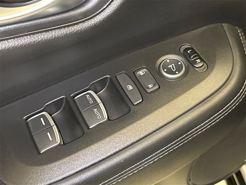 New 2026 Honda HR-V EX-L image 21