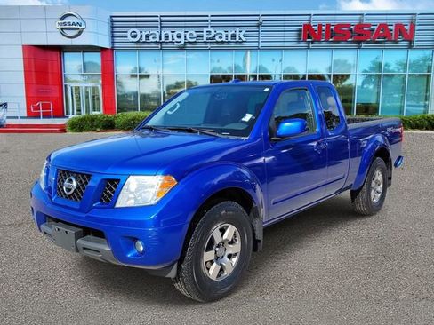 Used 2012 Nissan Frontier PRO-4X image 4