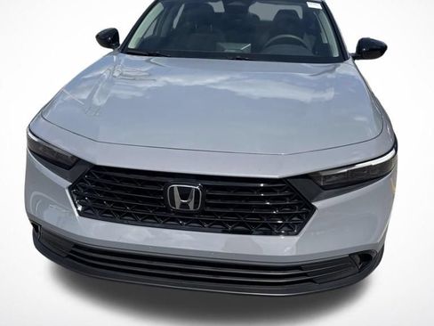 Used 2025 Honda Accord SE image 3