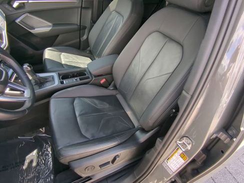 Used 2020 Audi Q3 2.0T Premium w/ Convenience Package image 20