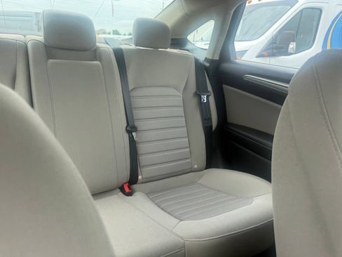 Used 2019 Ford Fusion S FWD image 50