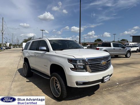 Used 2019 Chevrolet Tahoe Premier RWD image 1