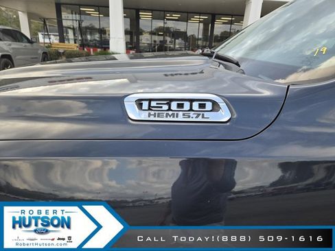 Used 2019 RAM 1500 Big Horn image 17