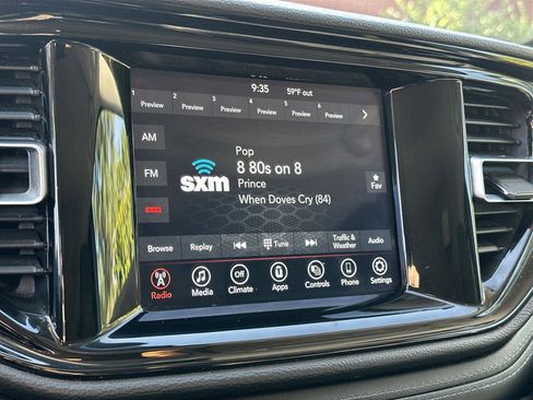 Used 2021 Dodge Durango SXT w/ 3rd Row Seating Group image 16