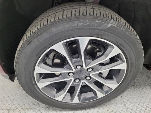 Used 2022 Jeep Grand Cherokee Overland w/ Luxury Tech Group IV image 31