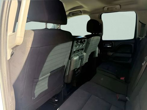 Used 2018 GMC Sierra 1500 SLE w/ SLE Value Package image 29