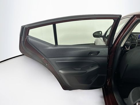 Used 2025 Nissan Altima 2.5 SV image 25