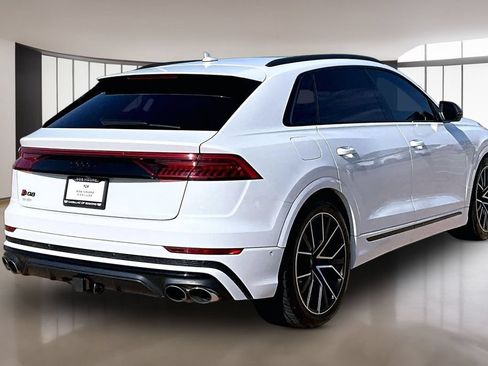 Used 2021 Audi SQ8 Prestige AWD/4WD image 2