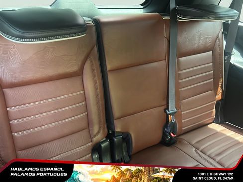 Used 2023 GMC Yukon Denali Ultimate AWD/4WD image 28