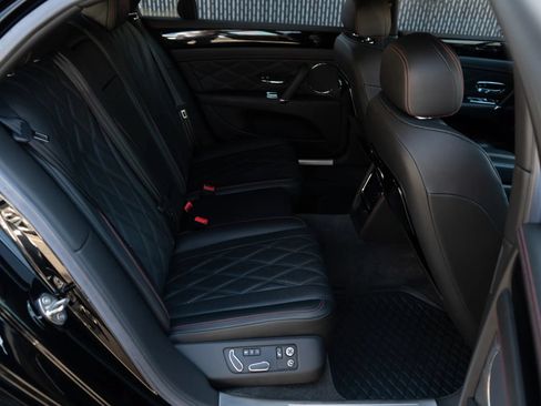 Used 2014 Bentley Flying Spur W12 AWD/4WD image 25