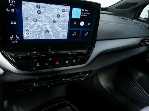 Used 2024 Volkswagen ID.4 2WD image 13