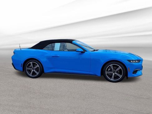 Used 2024 Ford Mustang Premium RWD image 7