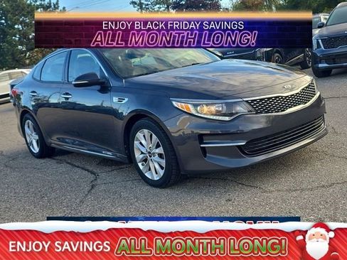 Used 2018 Kia Optima EX image 11