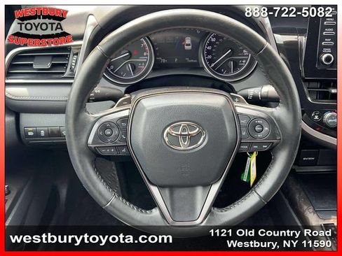 Used 2023 Toyota Camry SE AWD/4WD image 16