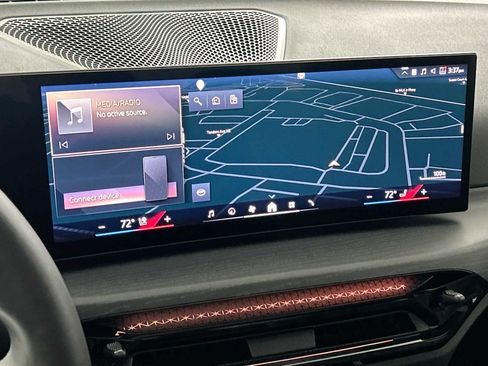 Used 2025 BMW 330i xDrive Sedan w/ M Sport Package image 12