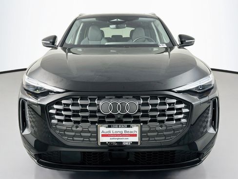 Used 2025 Audi Q5 Prestige AWD/4WD image 2