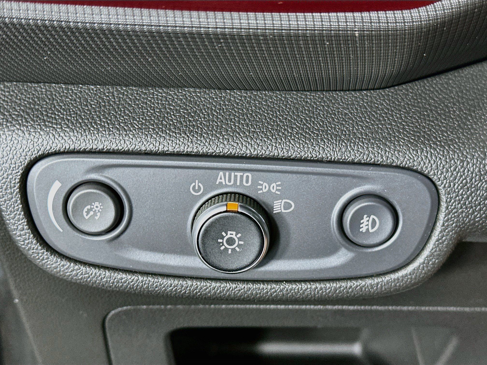 Used 2022 Chevrolet TrailBlazer RS FWD image 17
