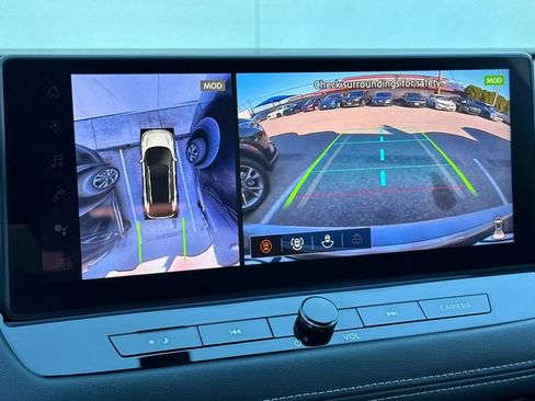 Certified 2025 Nissan Rogue SL w/ SL Premium Package image 19