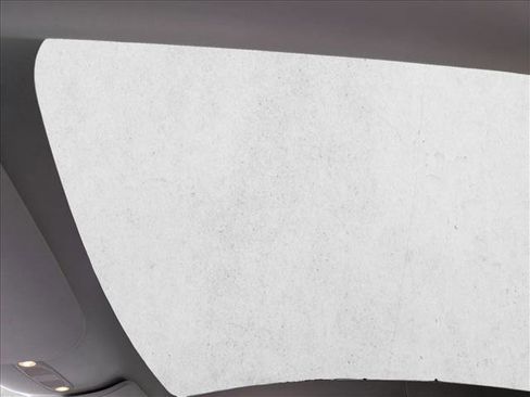 Used 2023 Tesla Model Y Performance image 15