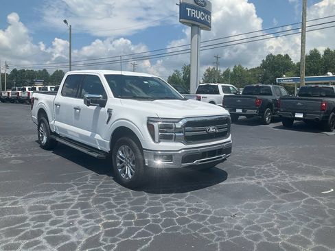 New 2026 Ford F150 Lariat w/ Equipment Group 501A Mid AWD/4WD image 3