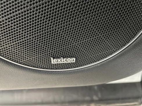 Used 2024 Genesis GV70 2.5T Sport Prestige w/ Sport Prestige Package image 28