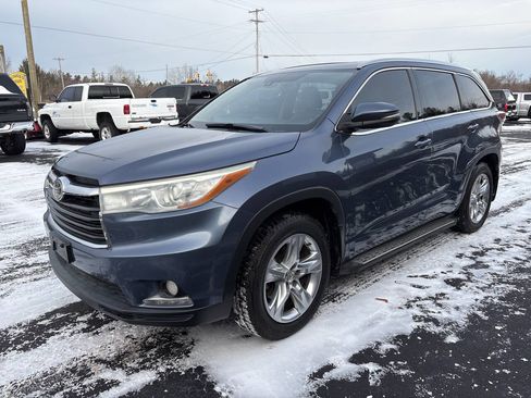 Used 2015 Toyota Highlander Limited image 2